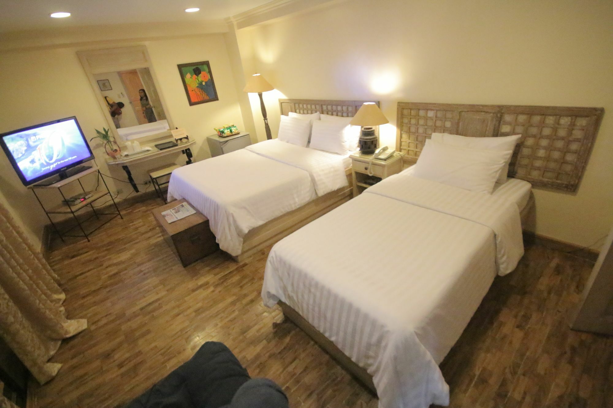Roxas President'S Inn Екстериор снимка
